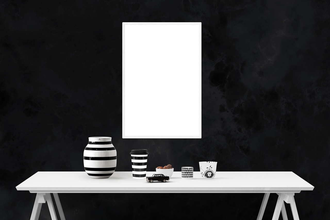 Creating a Wooden Mirror Frame: A DIY Project
